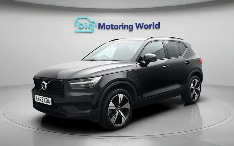 Used Volvo XC40 R-Design 262 HP (192 kW) 2021 Black SUV
