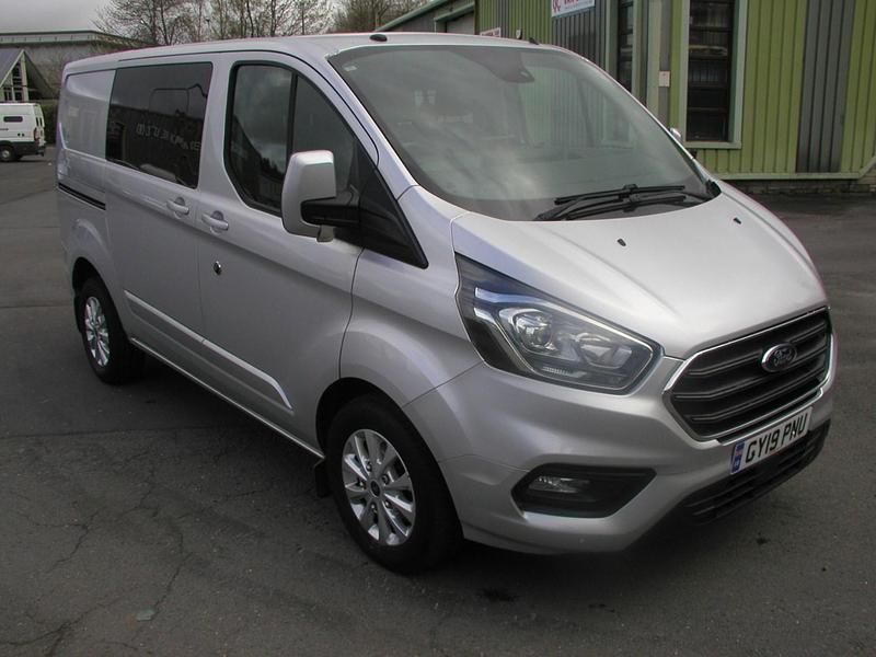 Używany Ford Transit Custom Limited 130 KM (95 kW) 2019 Srebrny Van