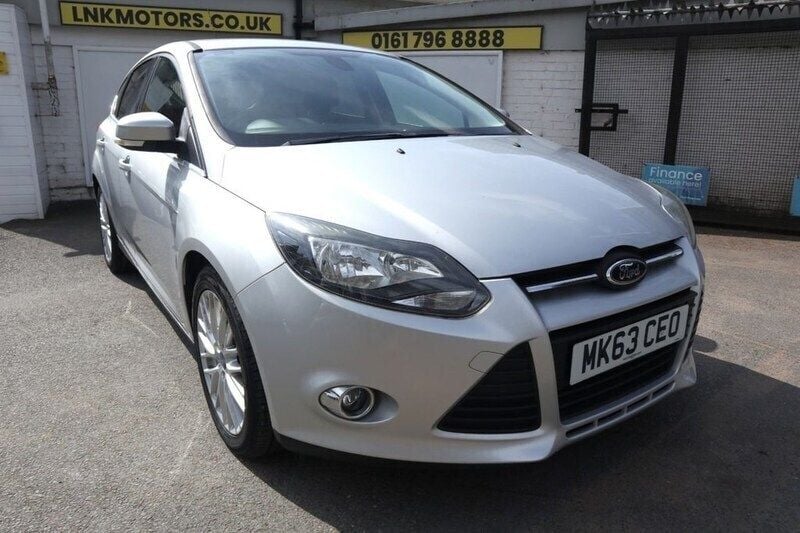 Silver Used 2013 Ford Focus Zetec Hatchback | £5,995 (Fair price) - Image 1/4