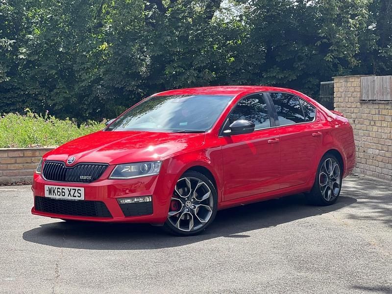 Red Used 2016 Skoda Octavia vRS Hatchback | £10,490 (Fair price) - Image 1/2