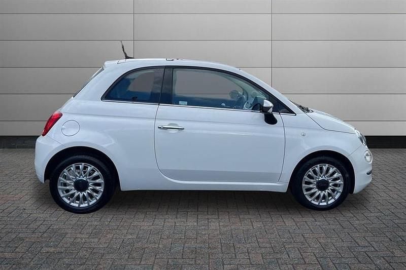 Used Fiat 500 Lounge 69 HP (50 kW) 2018 White Hatchback