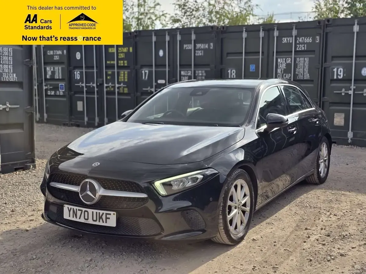 Used Mercedes A180 Executive 136 HP (100 kW) 2020 Black Hatchback