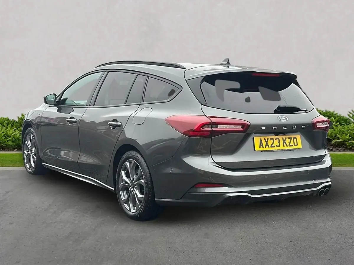 Used Ford Focus ST-Line 2023 Grey Estate