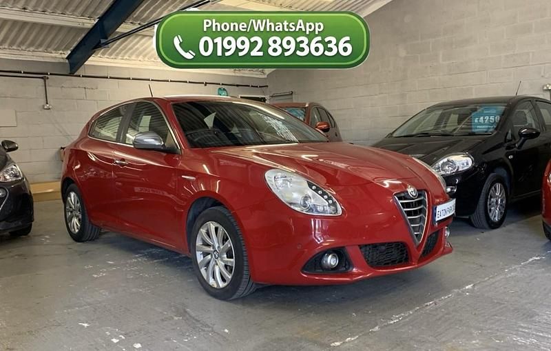 Used Alfa Romeo Giulietta Business 150 HP (110 kW) 2015 Red Hatchback