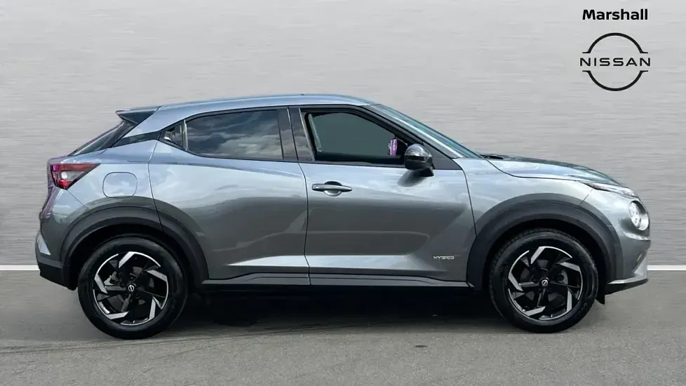 Used Nissan Juke N-Connecta 143 HP (105 kW) 2024 Grey SUV