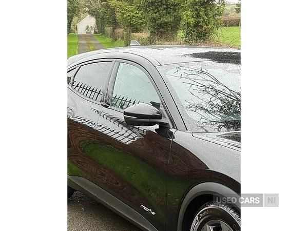 Usado Ford Mustang Standard Range 269 HP (197 kW) 2022 Preto Citadino