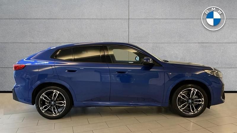 Used BMW iX2 M Sport 227 kW (309 HP) 2025 Blue SUV