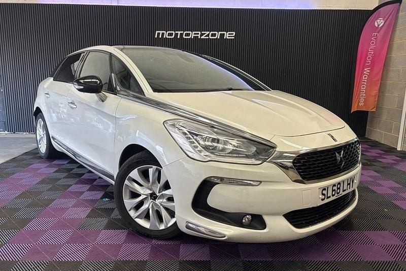 White Used 2018 DS Automobiles DS5 Elegance Hatchback | £7,795 (Expensive) - Image 1/1