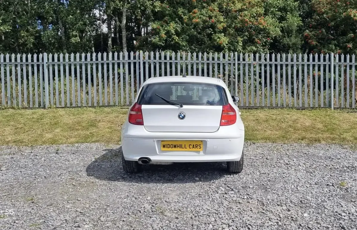 Used BMW 116 Sport Line 2010 White Hatchback
