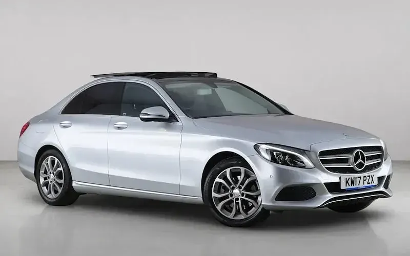Used Mercedes C200 Premium 184 HP (135 kW) 2017 Sedan