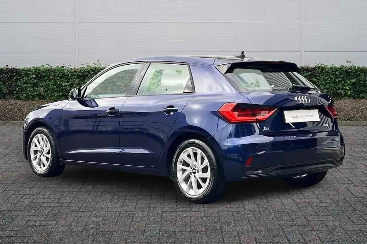 Used Audi A1 Sport 94 HP (69 kW) 2024 Blue SUV