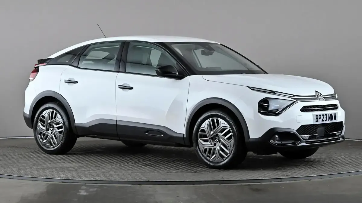 Usado Citroën C4 PureTech 101 HP (74 kW) 2023 Branco SUV