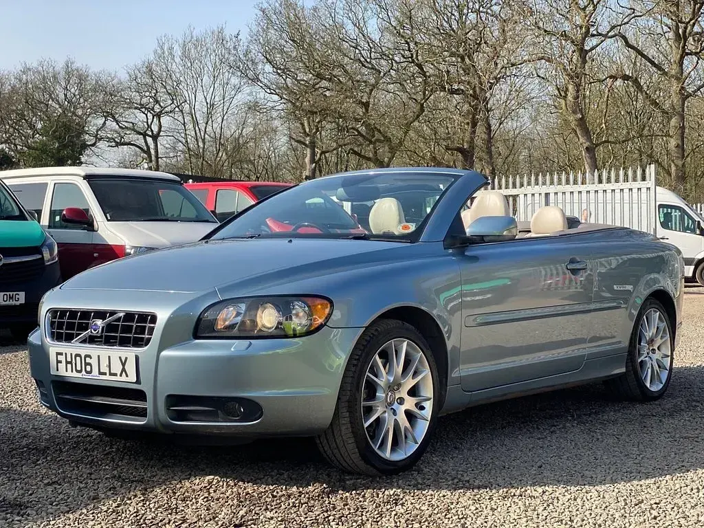 Used Volvo C70 SE 2006 Blue Cabriolet