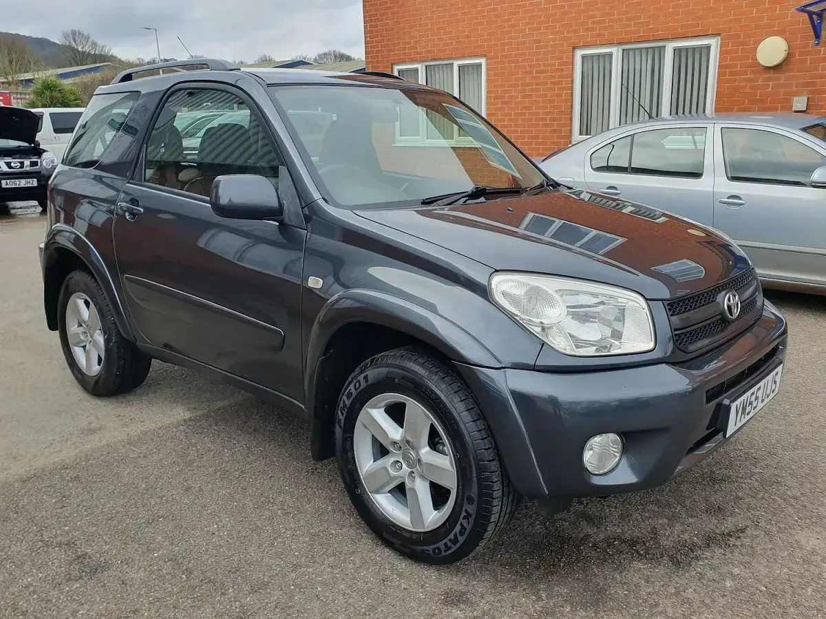 Used Toyota RAV4 2005 Grey SUV