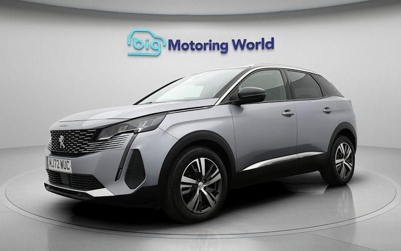 Used Peugeot 3008 Allure+ 131 HP (96 kW) 2022 Grey SUV