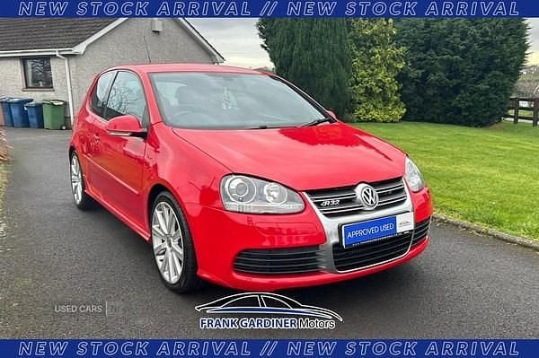 Red Used 2008 VW Golf VI R Hatchback | £13,495 - Image 1/4