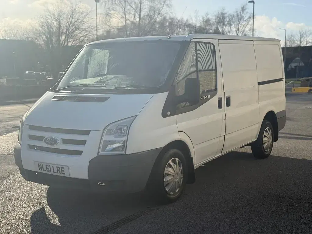 Used Ford Transit 85 HP (62 kW) 2011 White Van