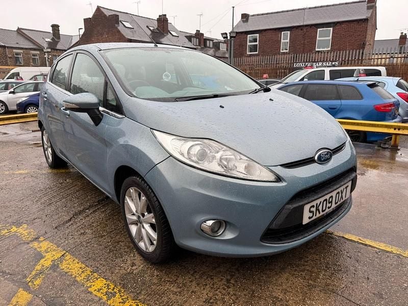 Used Ford Fiesta Zetec 2009 Blue Hatchback
