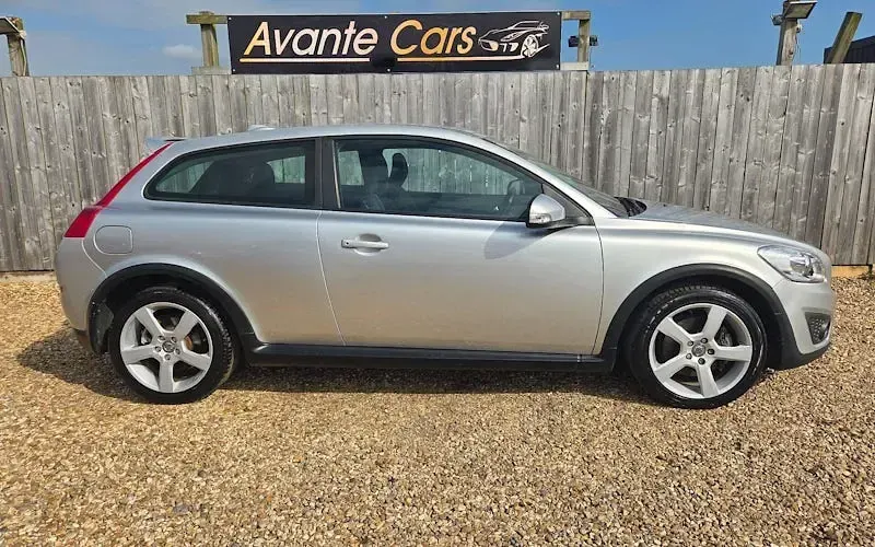 Used Volvo C30 SE 150 HP (110 kW) 2011 Silver Hatchback