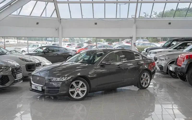Used Jaguar XE Portfolio 179 HP (131 kW) 2019 Sedan