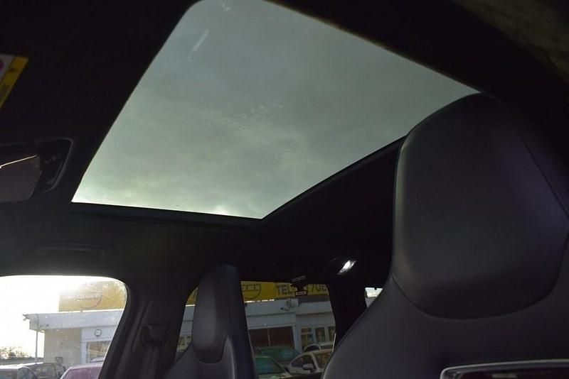 Used Land Rover Range Rover Sport SVR 575 HP (422 kW) 2021 Silver SUV