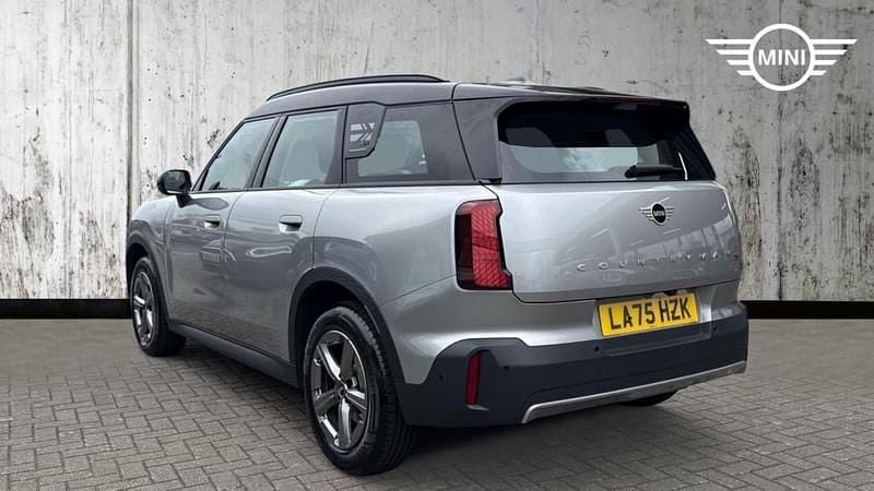 Used Mini Countryman 215 HP (158 kW) 2025 Silver SUV