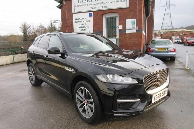 Used Jaguar F-Pace R-Sport 180 HP (132 kW) 2018 Grey SUV