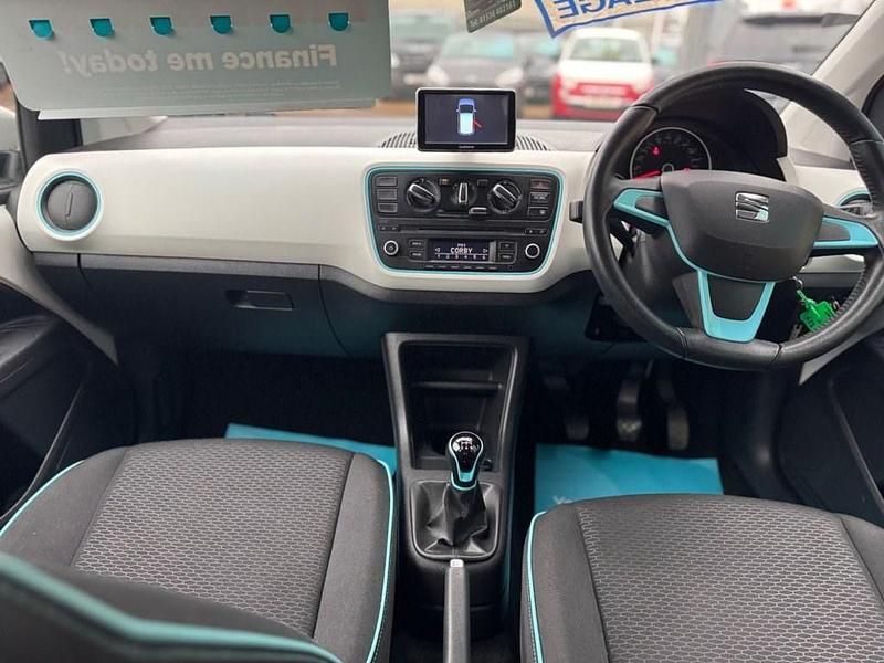 Used Seat Mii 60 HP (44 kW) 2014 White Hatchback