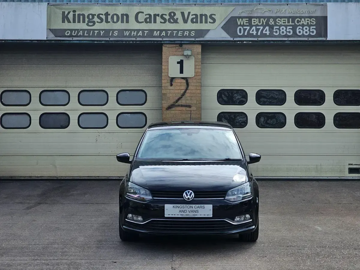Used VW Polo SEL 110 HP (80 kW) 2015 Black Hatchback