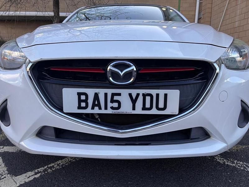 Begagnad Mazda Demio 2025 Vit Halvkombi