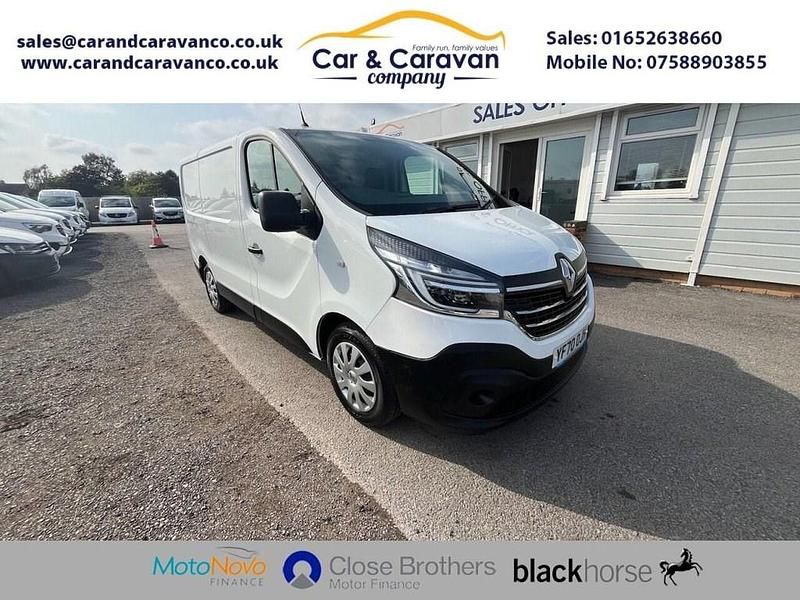 Used Renault Trafic Business 120 HP (88 kW) 2020 White MPV