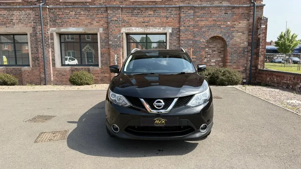 Używany Nissan Qashqai N-TEC 2015 Czarny SUV