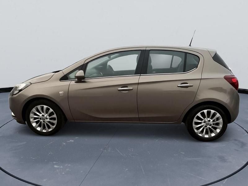 Second-hand Vauxhall Corsa 2015 Maro Hatchback