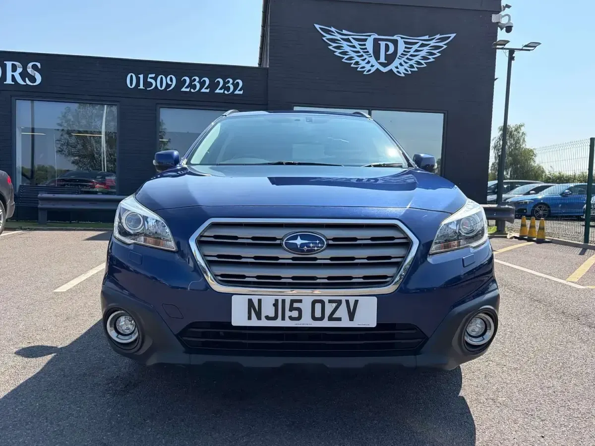 Used Subaru Outback 150 HP (110 kW) 2015 Blue Estate