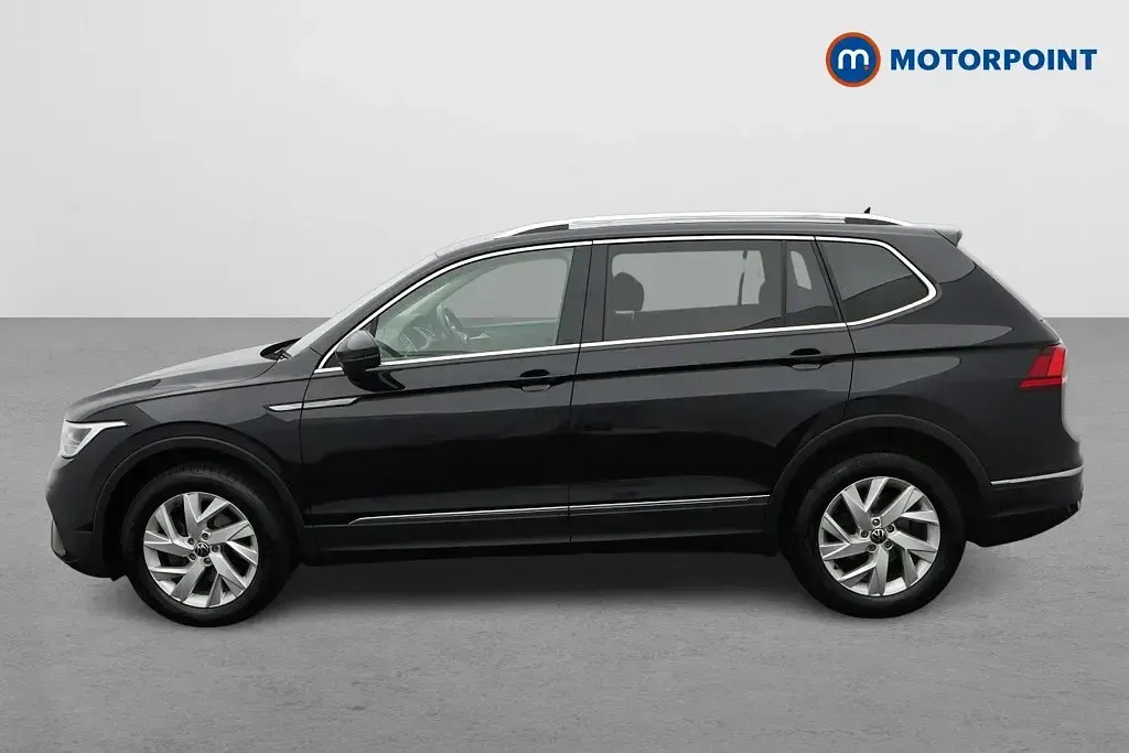 Used VW Tiguan Allspace Life 150 HP (110 kW) 2024 Black SUV