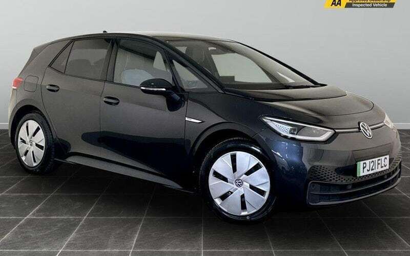 Grey Used 2021 VW ID.3 Pro Performance Hatchback | £13,895 (Good price) - Image 1/2