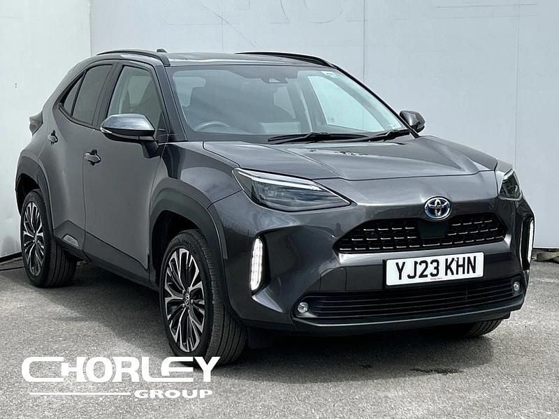 Grey Used 2023 Toyota Yaris Cross SUV | £24,495 (Fair price) - Image 1/4