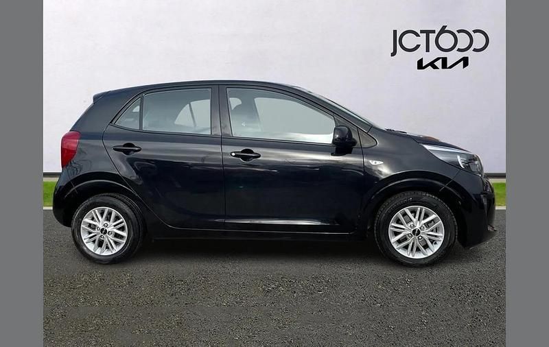 Used Kia Picanto 65 HP (47 kW) 2023 Black Hatchback