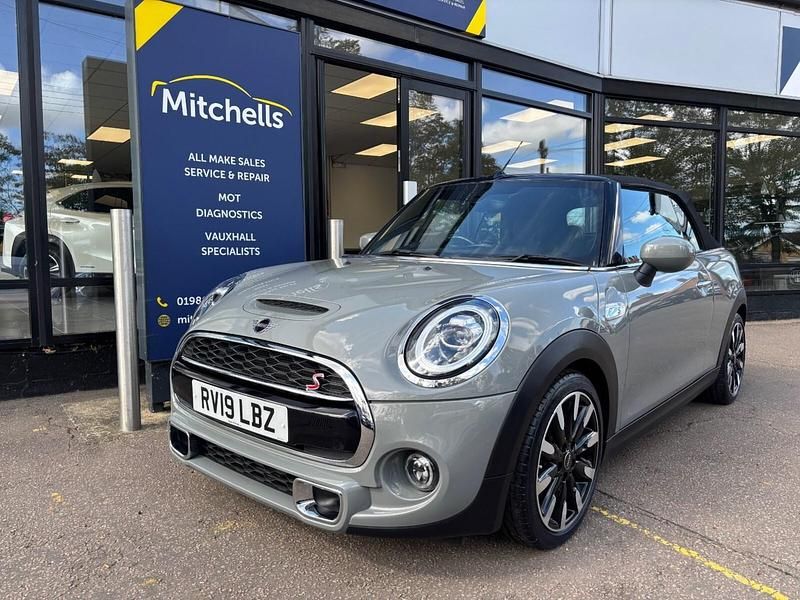 Grey Used 2019 Mini Cooper S Cabriolet Exclusive Cabriolet | £18,495 (Fair price) - Image 1/4
