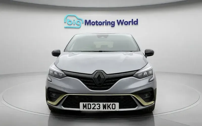 Used Renault Clio Engineered 145 HP (106 kW) 2023 Grey Hatchback