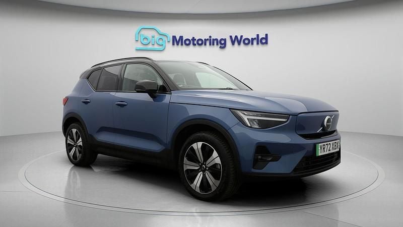Blue Used 2022 Volvo XC40 Plus SUV | £19,200 (Good price) - Image 1/4