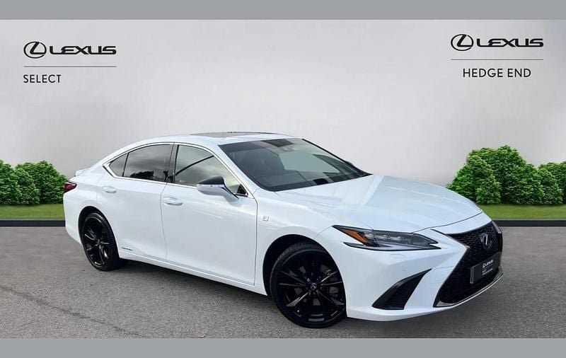Used Lexus ES300H Sport Line 218 HP (160 kW) 2021 White Sedan