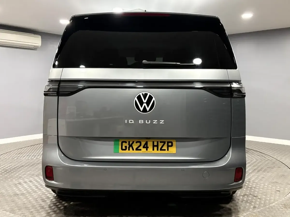 Used VW ID. Buzz Pro 210 kW (286 HP) 2024 Silver MPV
