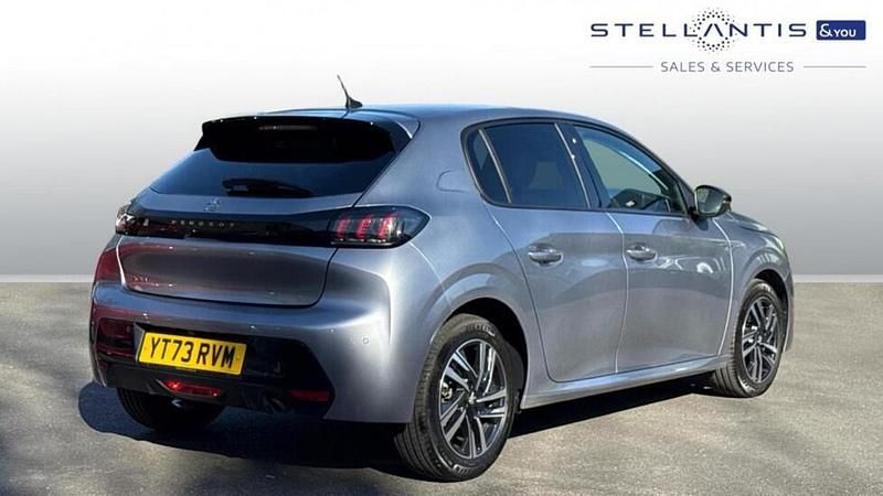 Used Peugeot 208 Allure+ 99 HP (72 kW) 2023 Grey Hatchback