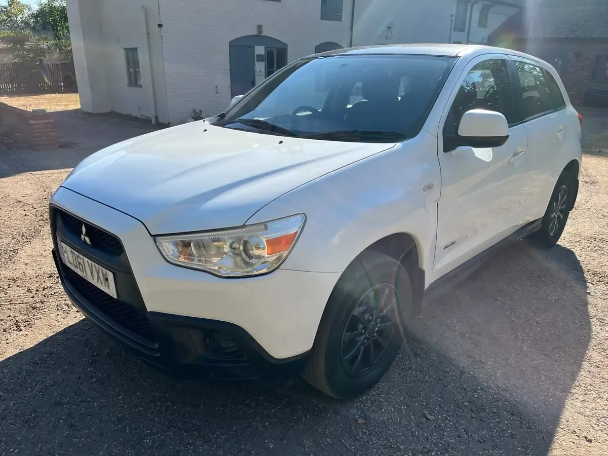 Used Mitsubishi ASX 2012 White SUV