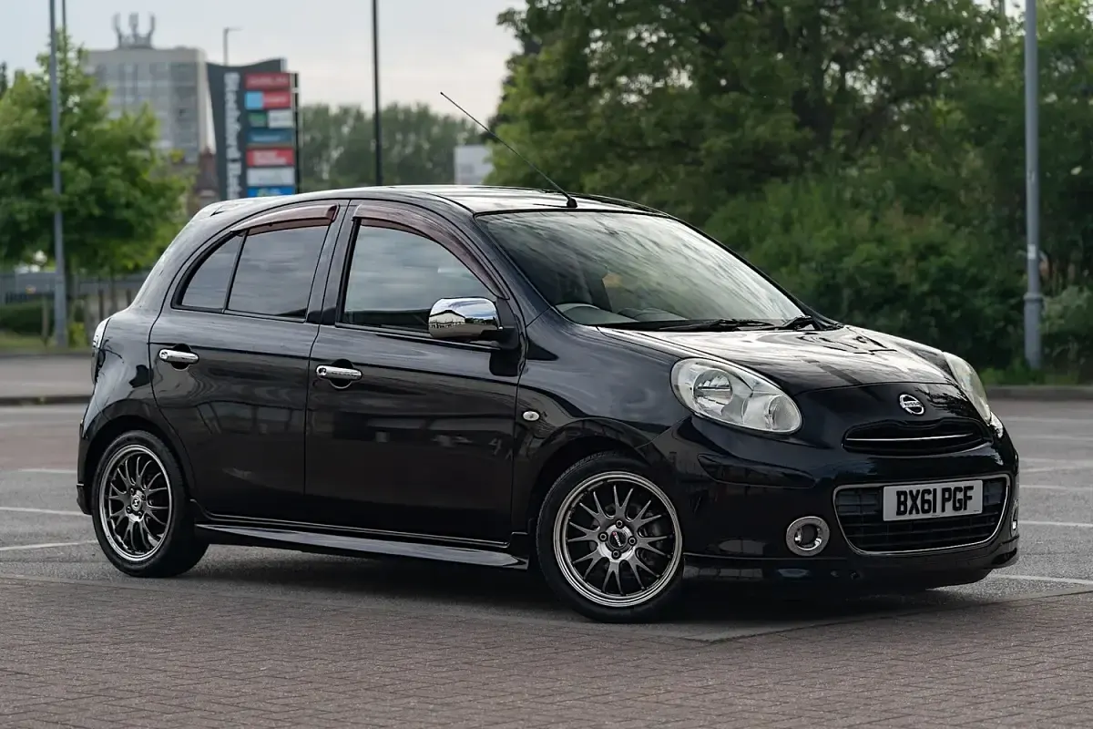 Used Nissan Micra Nismo 80 HP (58 kW) 2012 Black Hatchback