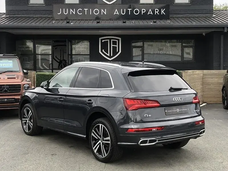 Used Audi Q5 Competition 367 HP (269 kW) 2020 Grey SUV