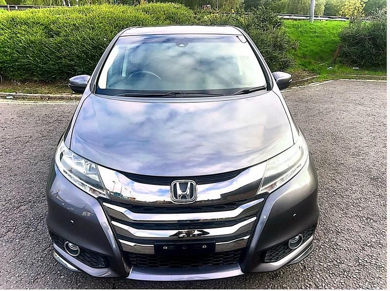 Used Honda Odyssey 2017 Grey MPV