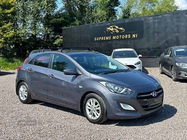 Grey Used 2015 Hyundai i30 SE Hatchback | £6,490 (Fair price) - Image 1/4