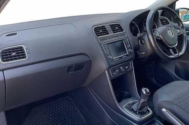 Image 2/4